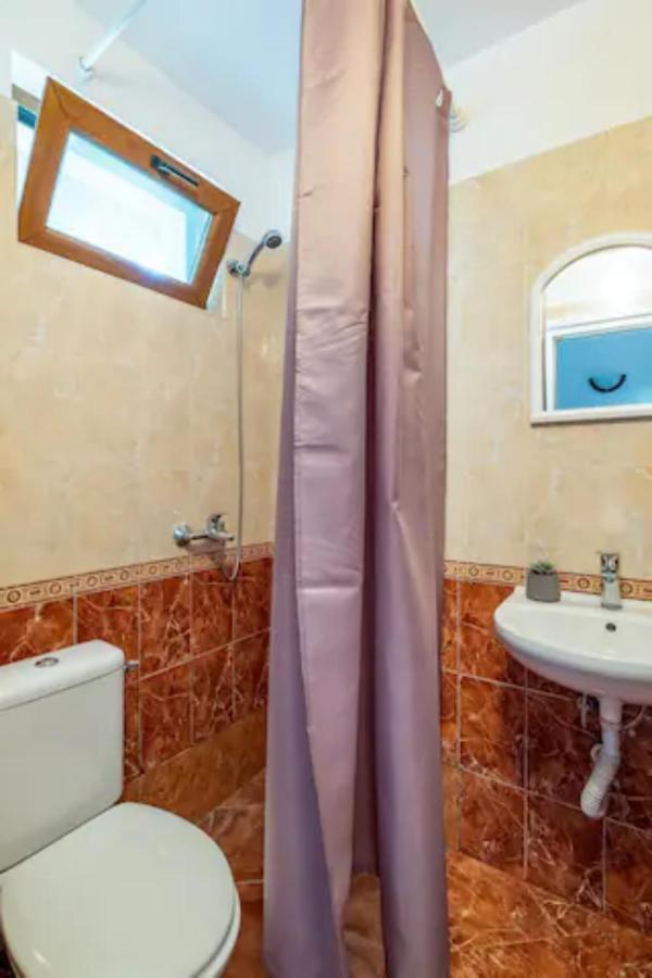 Guest House Geranium ארבאנאסי מראה חיצוני תמונה