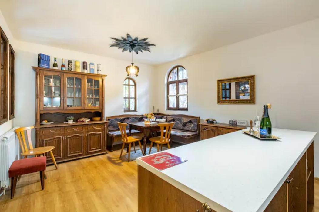 Guest House Geranium ארבאנאסי מראה חיצוני תמונה
