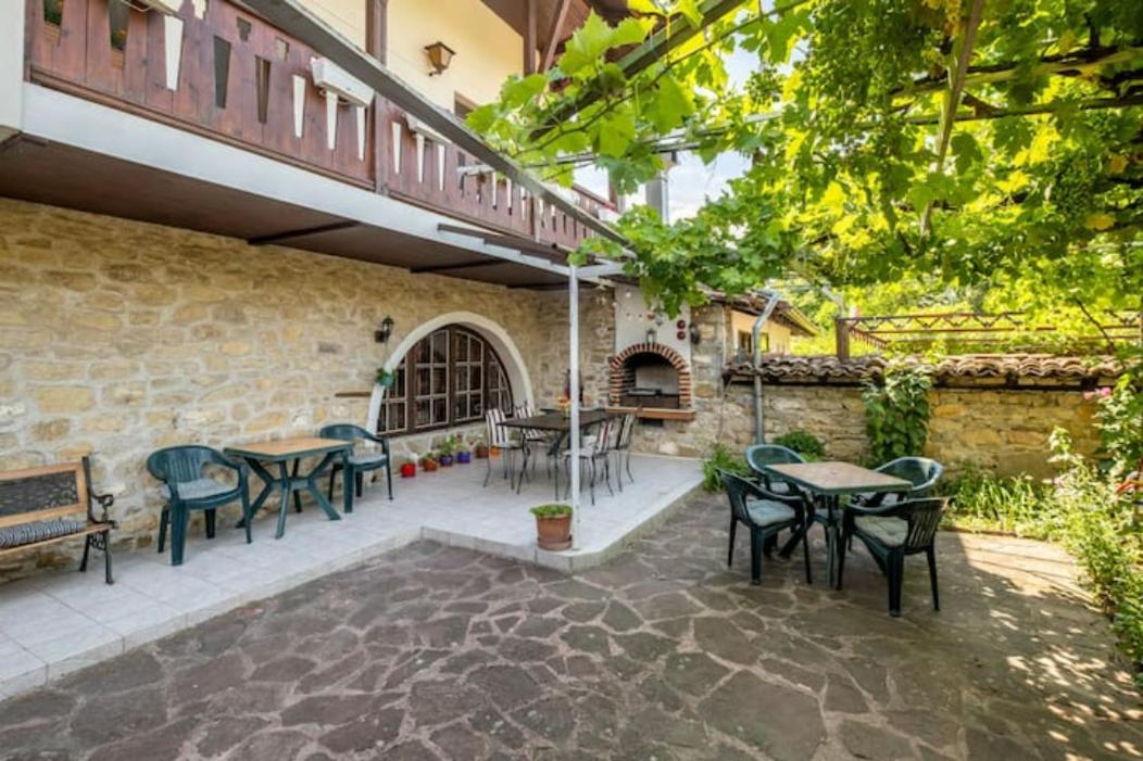 Guest House Geranium ארבאנאסי מראה חיצוני תמונה
